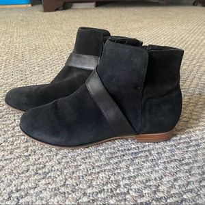 Anthropologie (Pyramidis) black suede ankle boots